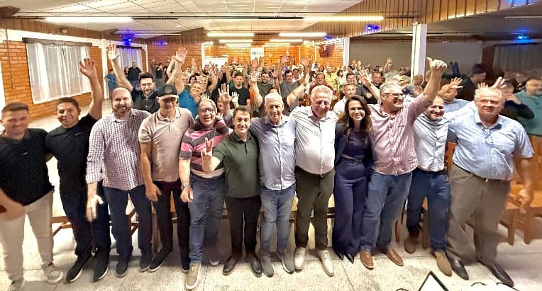 MDB lança pré-candidaturas de Emerson Maas e Eloi Queje em São Bento do Sul com forte mobilização