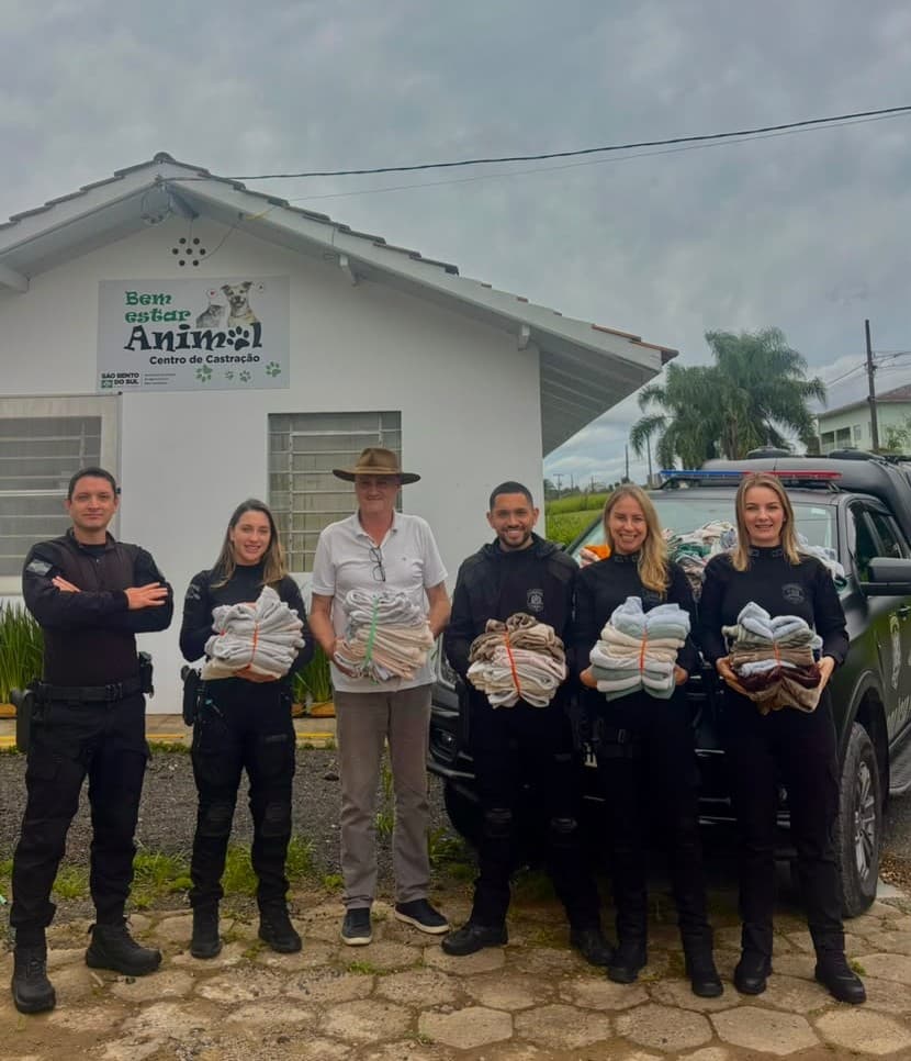 Projeto AqueçaPPet: Polícia Penal de SC doa 600 mantas para animais em São Bento do Sul