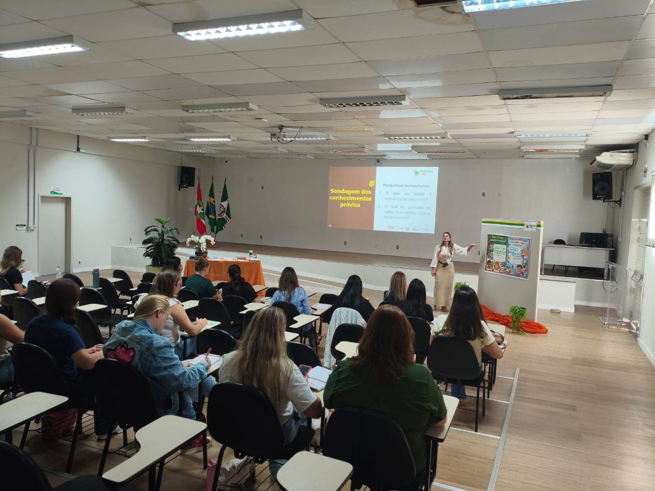 São Bento do Sul se consolida como polo regional de capacitação em alfabetização - primeira página sc