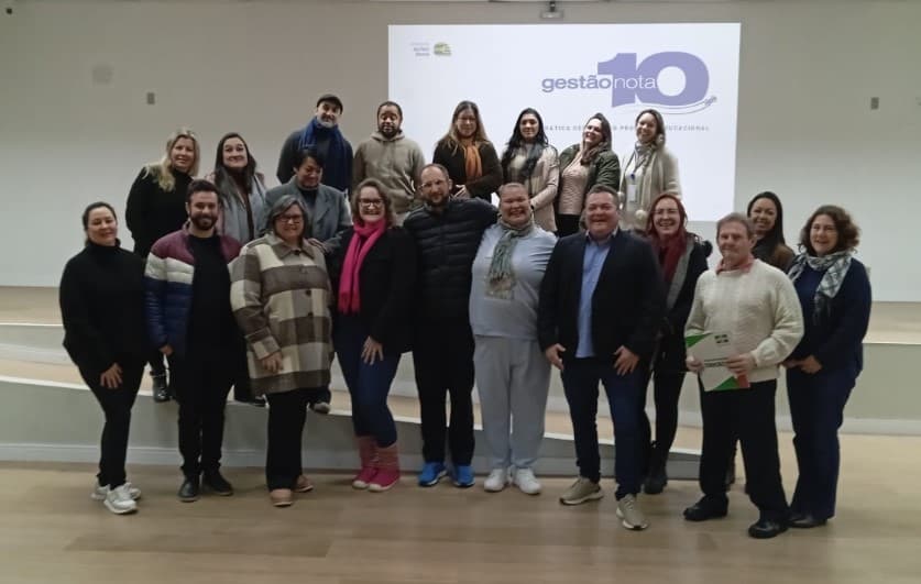 Formação “Gestão Nota 10” fortalece atuação dos diretores da Rede Municipal de Ensino - primeira página sc