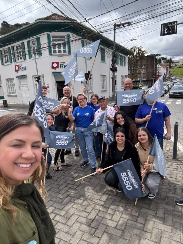 Terezinha recebe o candidato a governador João Rodrigues: Encontro ocorre nesta quarta-feira, dia do aniversário de São Bento do Sul - primeira página sc